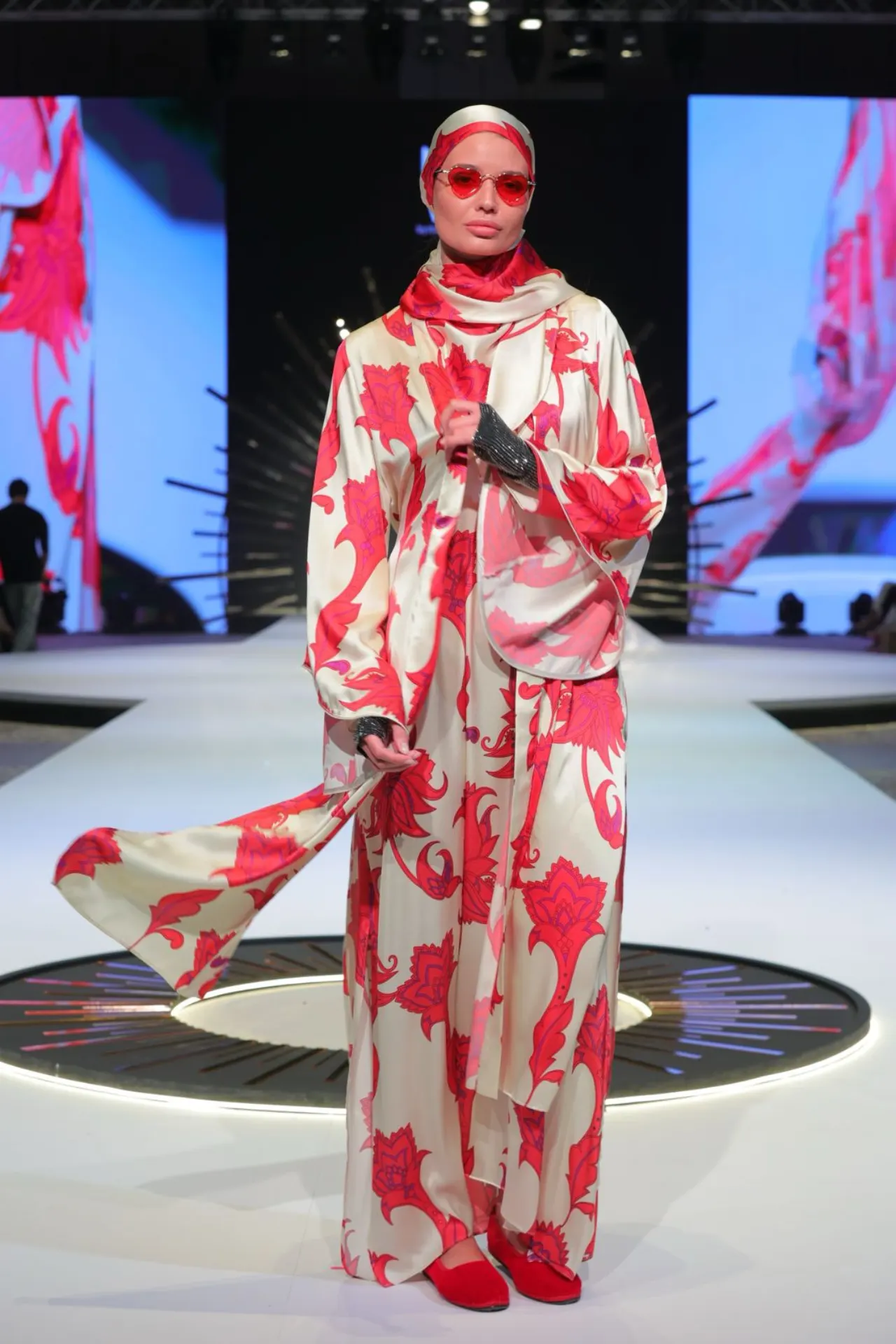 Sfilata Antonella Bravi — Abu Dhabi, look 2