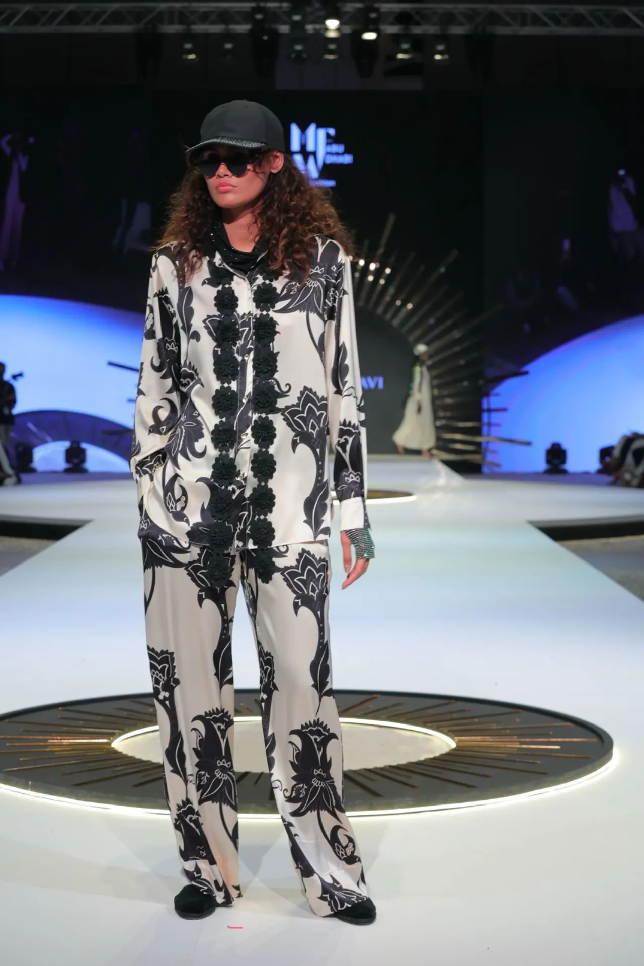 Sfilata Antonella Bravi — Abu Dhabi, look 4